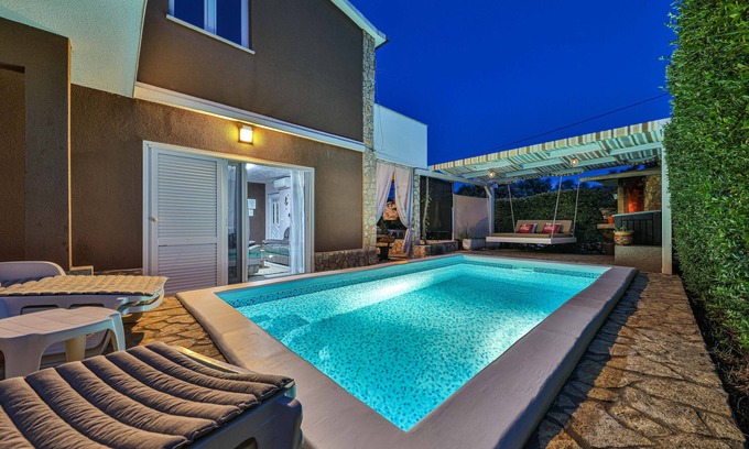 Rudine Casa | Villa with private pool near Trogir