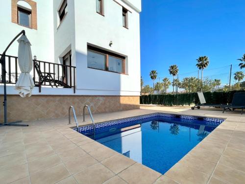 Motril Villa | Villa with Private Pool Near Beach, cleaning included