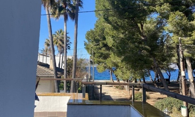 Marina Manresa Chalet De Esquí | Chalet con vistas al mar ideal para familias, a 5 min de la playa!