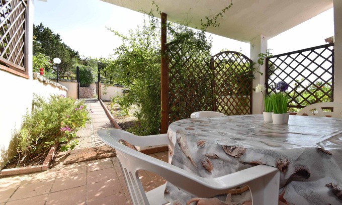 Rena Majore Casa | Villa con vista al mar en residencia con piscina