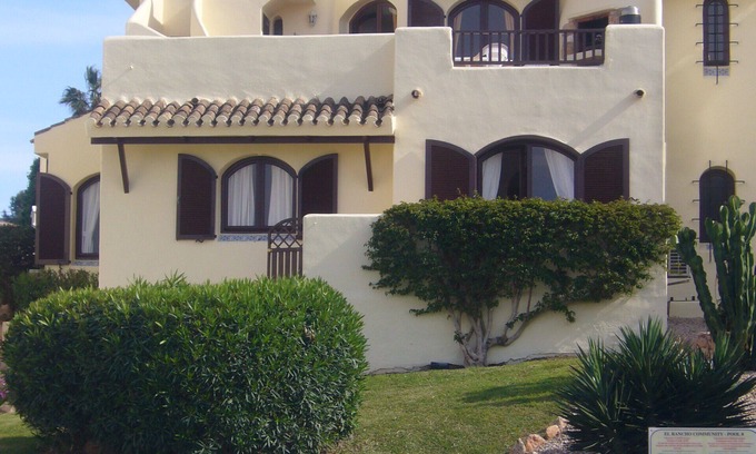 Diputación de Rincón de San Ginés Villa | Villa con impresionantes vistas, fácil acceso a la piscina / hermosos jardines. A / Con