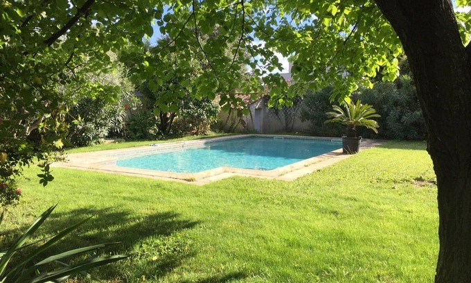 Perols Villa | Villa con piscina de 10 x 5 y jardín, capacidad para 6 personas, a 2 km de la playa, Perols