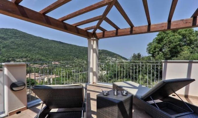 Rio nell'Elba Villa | Villa con terraza y vista al mar - Rio nell'Elba: Villetta Natura Casa B