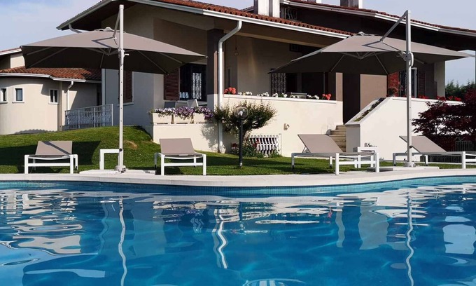 Colà Di Lazise Villa | Casa vacacional con vista lago