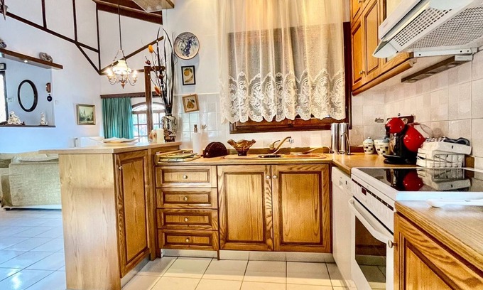 Marmari Casa | Villa Xanthi in Doctor s Area