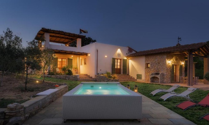 Rio nell'Elba Villa | Villa Zaca 6, Emma Villas