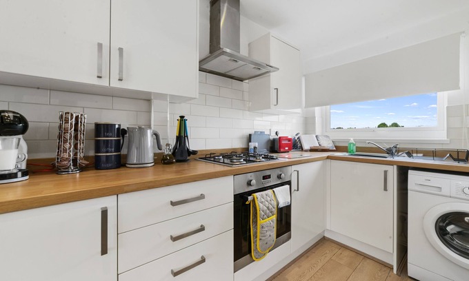 Whitchurch Apartamento | Village Cwtch Whitchurch Apartment