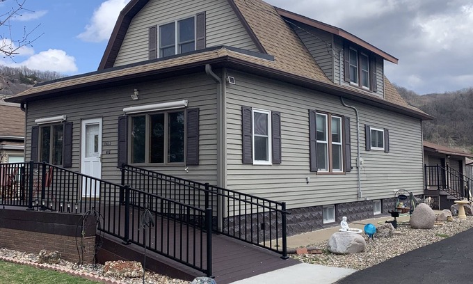 Nelson Casa | Village home