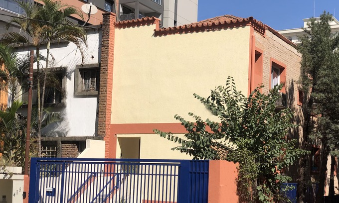 Pinheiros Villa | VILLAGE HOUSE IN THE CHARMING NEIGHBORHOOD OF PINHEIROS AND JARDIM AMERICA