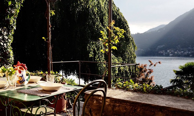 Torno Casa | Village house with garden overlooking the lake