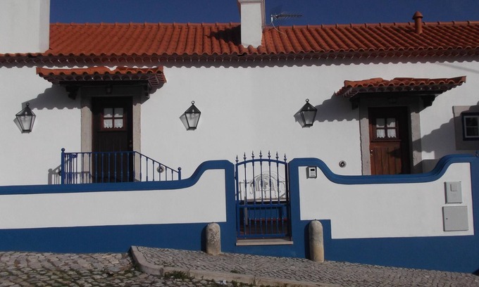 Penedo Cabaña | CASA DE PUEBLO CON VISTAS AL MAR Y SIERRA