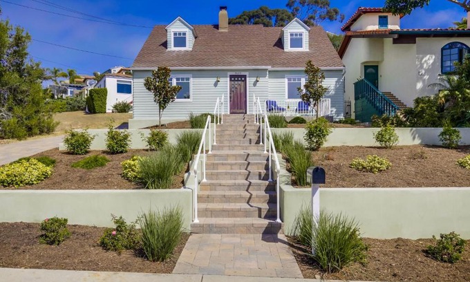 Village of La Jolla Casa | Village Life