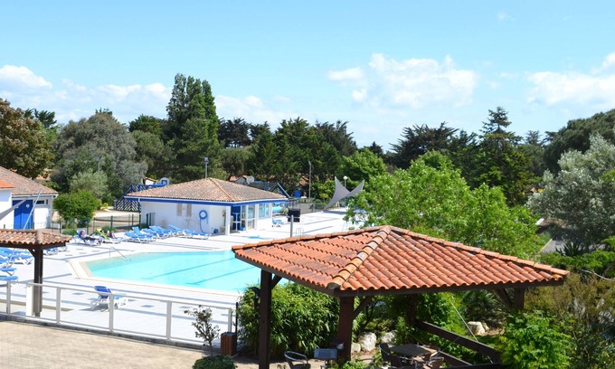 Le Bois-Plage-en-Re Alquiler De RV | Village Océanique