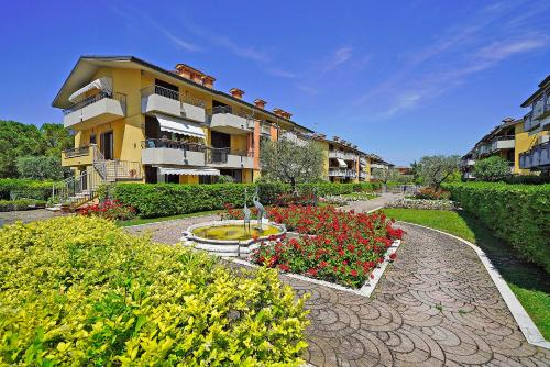 Lugana Apartamento | Villaggio dei Fiori Fiordaliso - Gardagate
