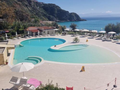 Ricadi Hotel | Villaggio Quattro Scogli