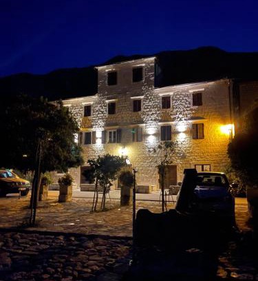 Prcanj Hotel | VillaOldMariner