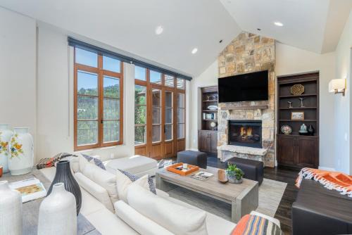 Mountain Village Apartamento | Villas at Cortina Penthouse 11 by Alpine Lodging Telluride