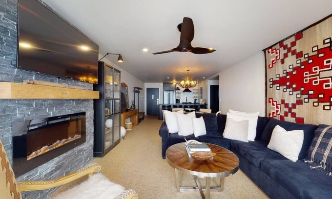 Snowmass Village Condominio | Villas at Snowmass Club Unit 1205 ~ Sin gastos de limpieza! Transporte incluido!