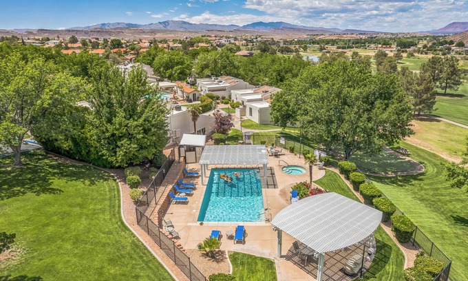 St. George Apartamento | Villas at Southgate