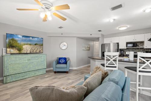 Gulf Lagoon Beach Casa | Villas at St Thomas Square