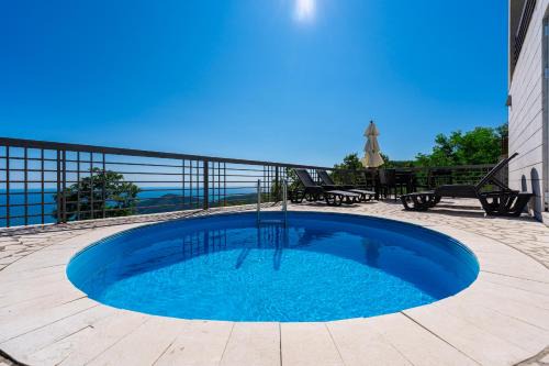 Lapcici Villa | Villas Monte Hill