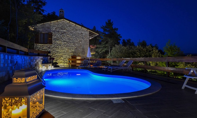 Spello Villa | VillaSubasioRelax, villa panorámica con piscina, parque natural, Spello, Asís