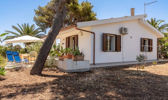 Syracuse Chalet De Esquí | Villetta al Plemmirio by Wonderful Italy