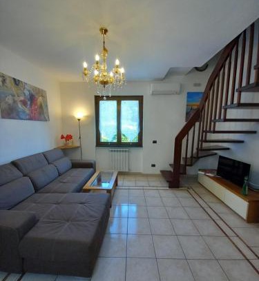 Santo Stefano di Magra Casa | Villetta Tora
