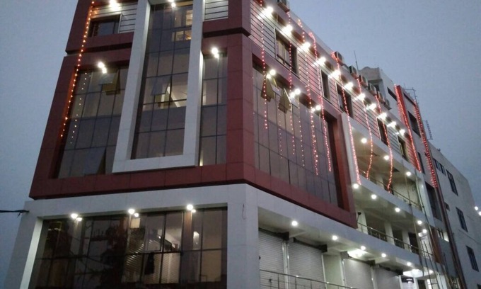 Hoshangabad Hotel | Vinayak Palace Hoshangabad