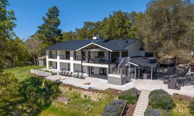 Templeton Casa | Vineyard House at Oak & Vine