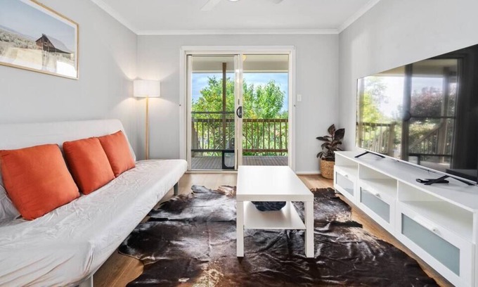 Whites Valley Casa | Vineyard in the Valley - Sleeps 4, Vineyard Views