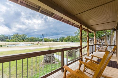 Fredericksburg Villa | Vineyard Trail Cottages- Adults Only