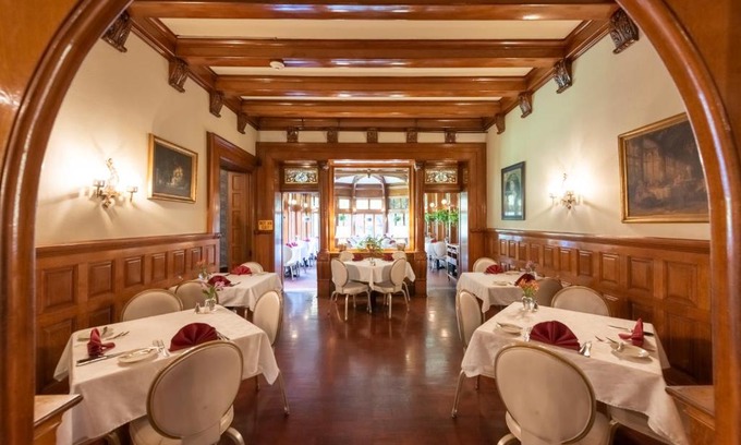Geneva Complejo | Vinifera Inn