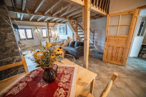 Rohatec Apartamento | Vinný sklep Kovárna - Nad Presovnou