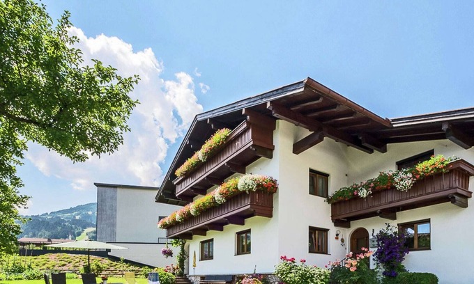 Kapfing Apartamento | Apartamento clásico en Fügen cerca de centro de esquí