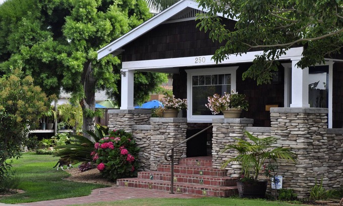 Encinitas Casa | Vintage Bungalow - 1 cuadra de la playa acesss
