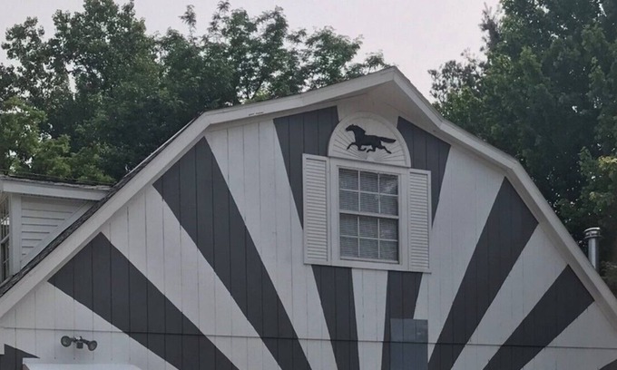 Romulus Casa | Vintage Inspired Barn Loft