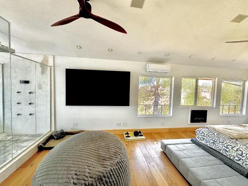 Morro Hills Cama Y Desayuno | Vintoca Luxury Honeymoon Suite Farm Retreat