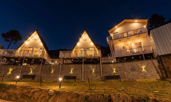 Tehri Hotel | Vinyasa Resort
