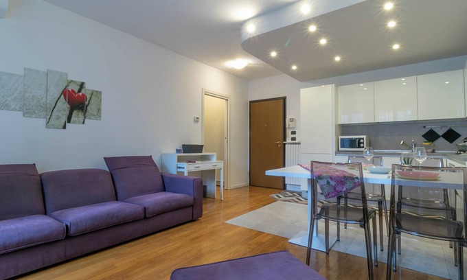 Lecco Apartamento | Violet House & Garden