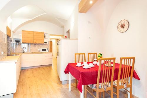 Molveno Apartamento | Violeti 2