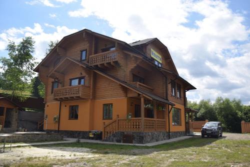 Slavske Casa | VIOLETTA