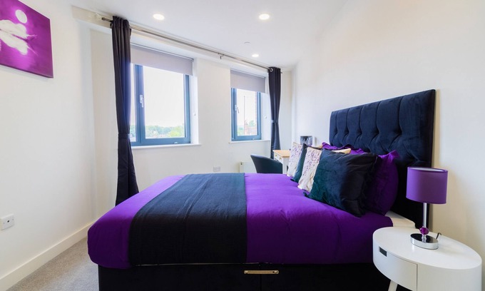 Bedford Apartamento | Virexxa Bedford Centre - Alpha Suite - 2Bed Flat with Free Parking & Gym