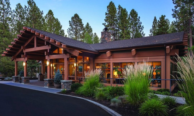 Bend Complejo | ¡Visite el Bosque Nacional Deschutes y las áreas silvestres!