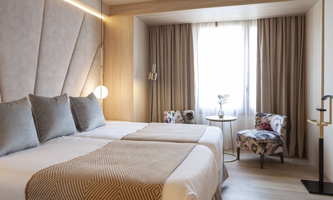 Sant Nicolau Hotel | Visit Historic Sites of Palma! Picturesque Views and Pet-friendly Accommodation!