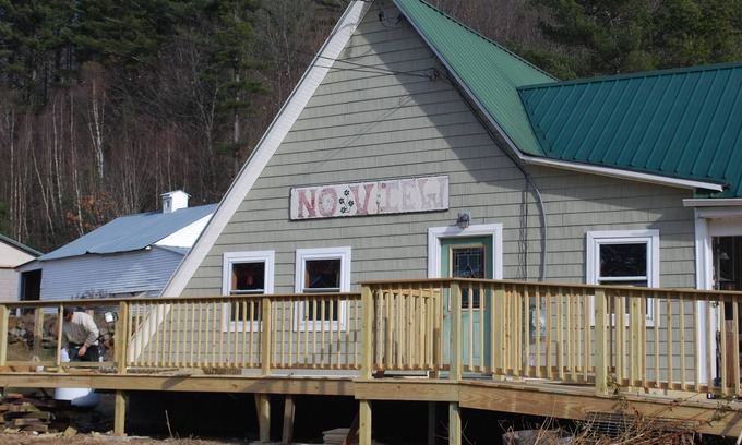 Rumford Center Otro | Visite / Ski / Board Maine - Casa de campo única orgánica de marco A en Maine