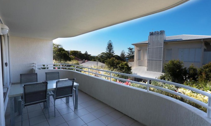 Sunshine Beach Apartamento | Visit the Cote D'Azur in Sunshine Beach
