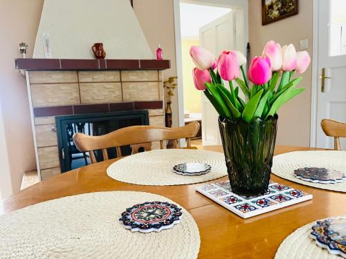 Bakonynana Casa | VisszavárLak Bakonynána