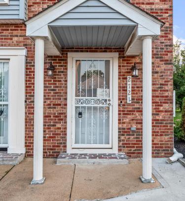 Garfield Heights Apartamento | VISTA A-A