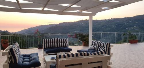 Buonvicino Cama Y Desayuno | Vista D'amare